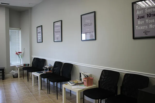 Waiting room at Muzart Music and Art School